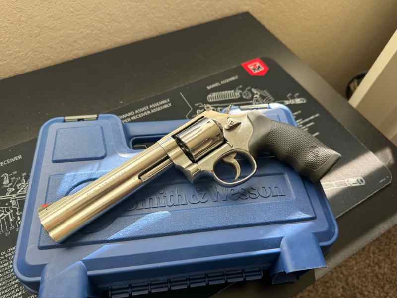 Smith and Wesson 686 .357