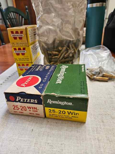 25-20 Winchester 25 20 WCF ammunition