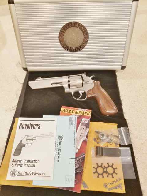 S&amp;W PC Model 627-3 V-Comp Jerry Miculek Special 