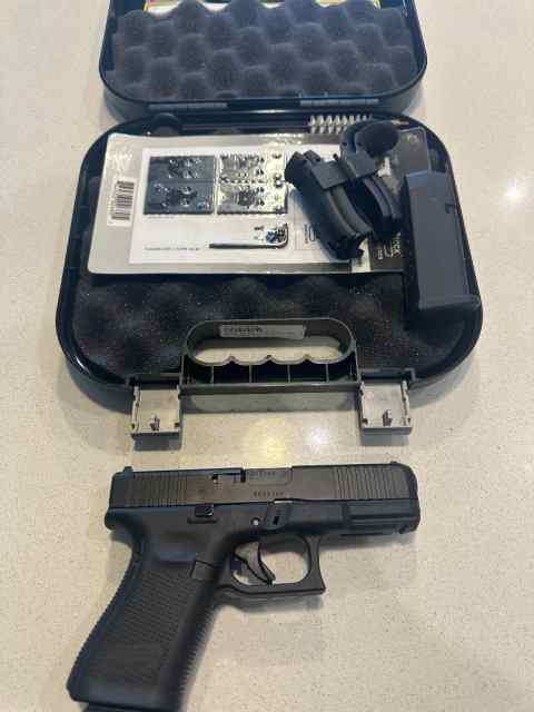 Glock 19 mos