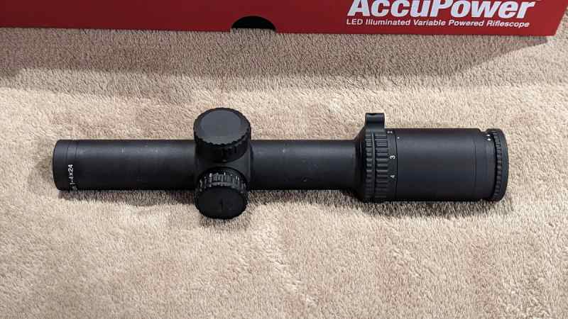 Trijicon 1-4X24 Accupower 02.jpg