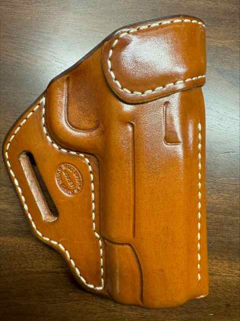 MILT SPARKS COWHIDE OWB HOLSTER &quot;NEW&quot;