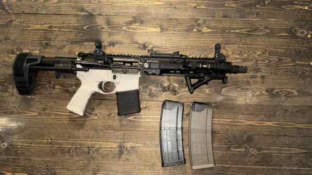10.5 300 blk 