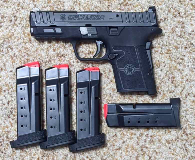 Smith Wesson Shield EZ &amp; Equalizer 9MM LEWISVILLE