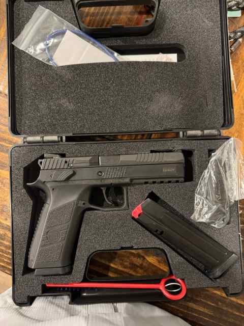 CZ p09