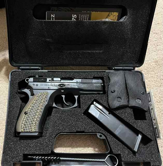 CZ 75 P-01 