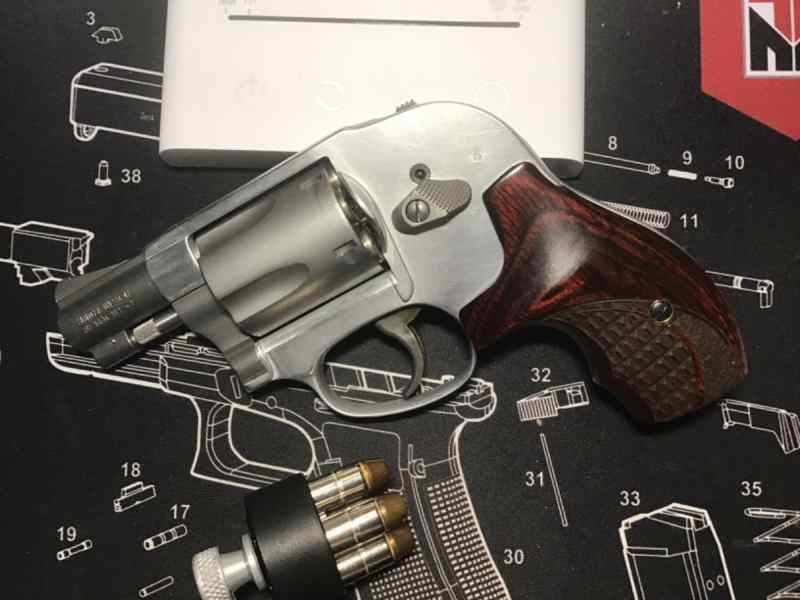 Smith Wesson model 638 $400 cash