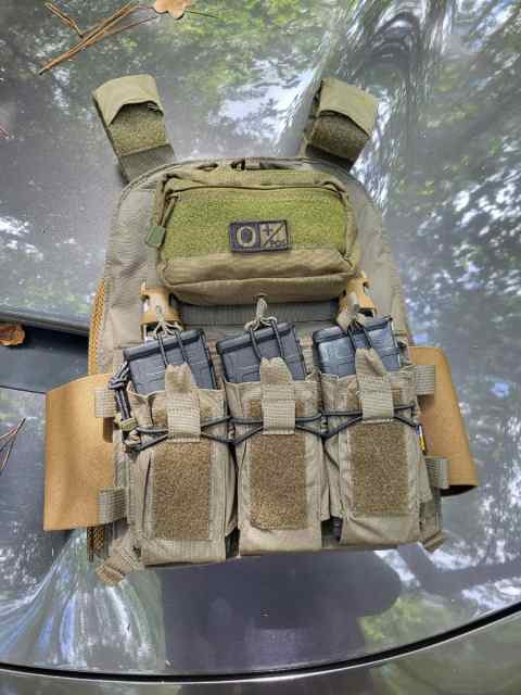 Velocity systems mayflower plate carrier