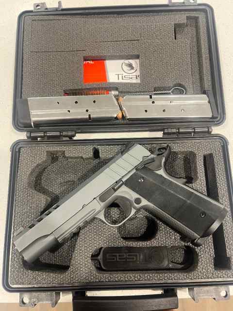 FS/FT- NIGHT STALKER 10MM 1911