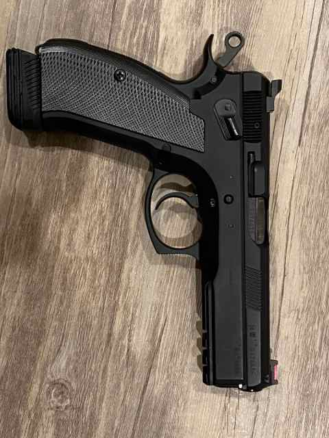 CZ 75 SP-01 9mm - new with box