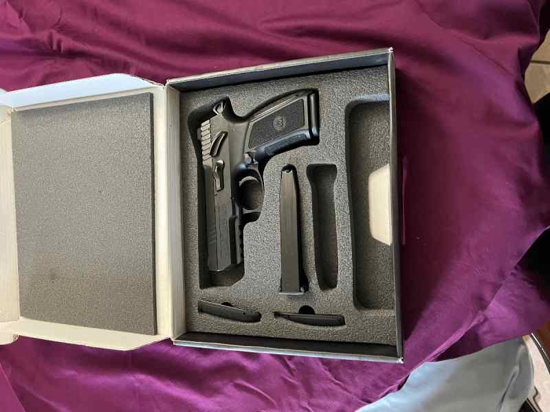 IWI Jericho 9mm