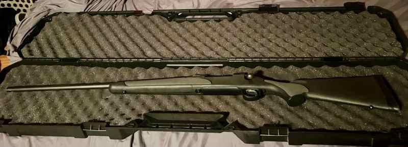 New* Remington 700 SPS 270 Win (Left Handed)