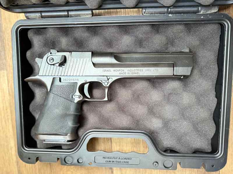 IWI Desert Eagle .50 AE