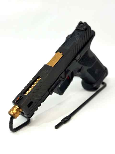 ZEV OZ9 