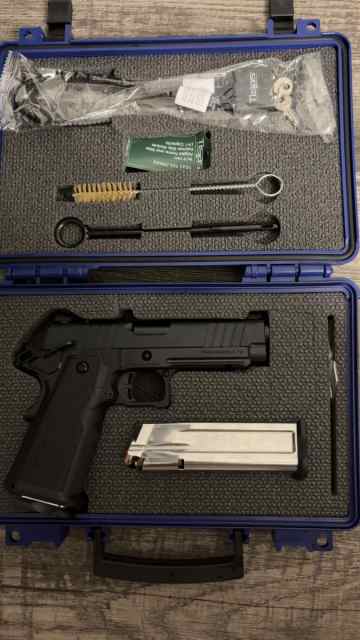 Tisas 1911 DS