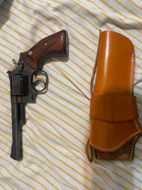 Smith and Wesson Model 19-4 357