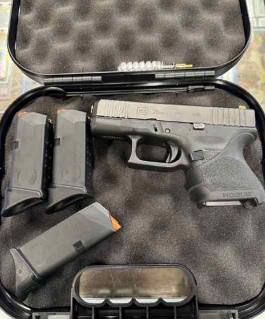 Glock 26 Gen5 9mm golden barrel