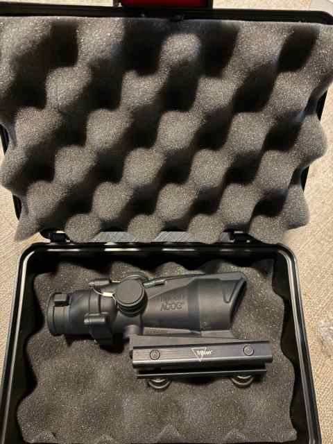 NIB Trijicon Acog 556/223