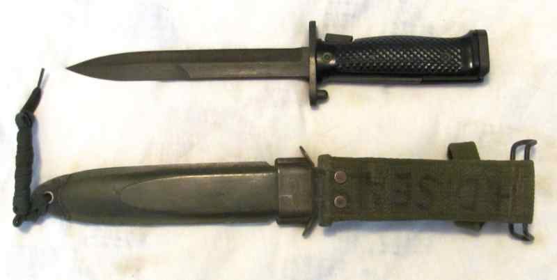Bayonet w-scabbard M1 #1c.JPG