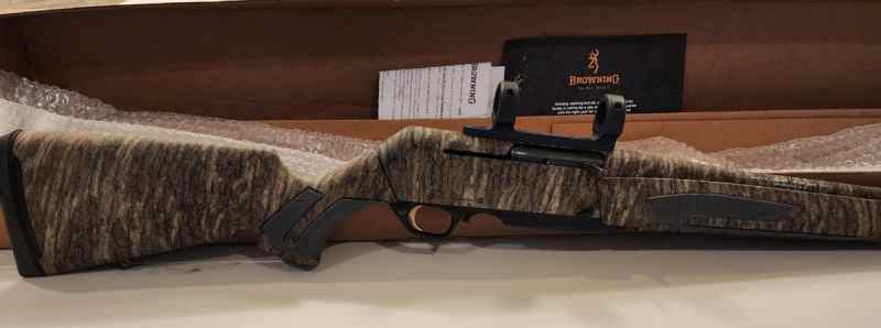 Browning BAR Semi Auto Rifle 30-06 like new