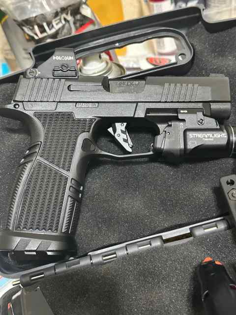 Upgraded Sig 365 XL Macro