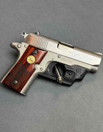 Colt Stainless Mustang pocketlite