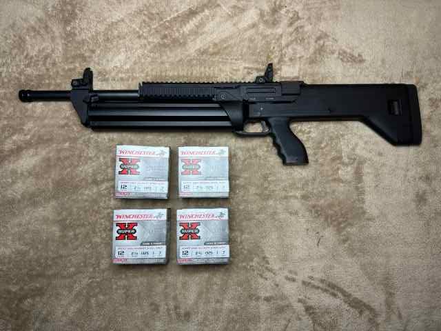 SRM-M1216 Shotgun w/ MBUS Sights+100Rnds.