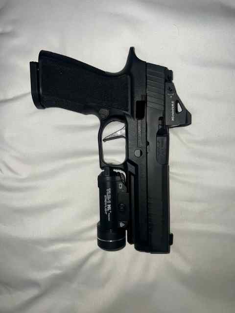 Sig Sauer P320 XTen 10mm with optic and light 