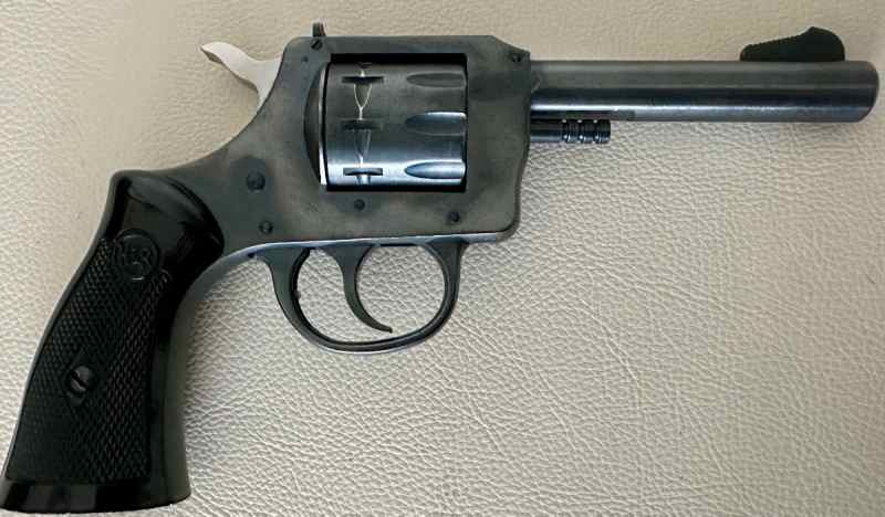 H&amp;R 929 &quot;sidekick&quot; 22 LR, 22 long &amp; 22 short