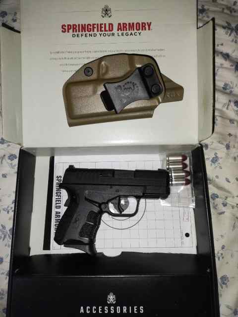 NIB Springfield XD-S mod 2 .45 acp w/holster