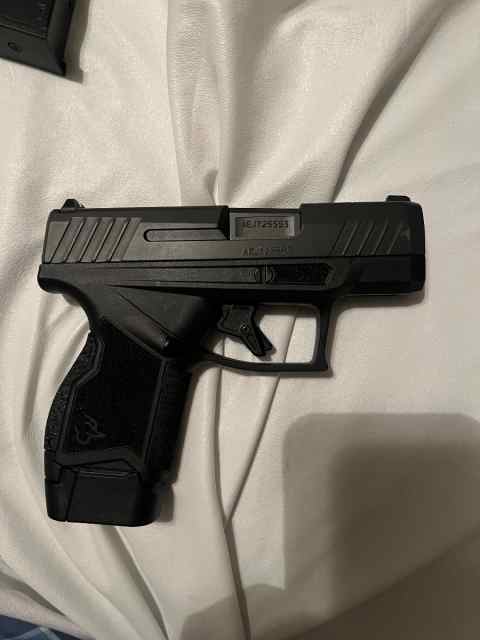Taurus GX4