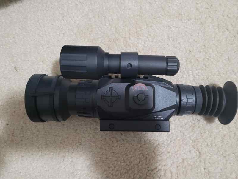 Sightmark Wraith Night vision scope