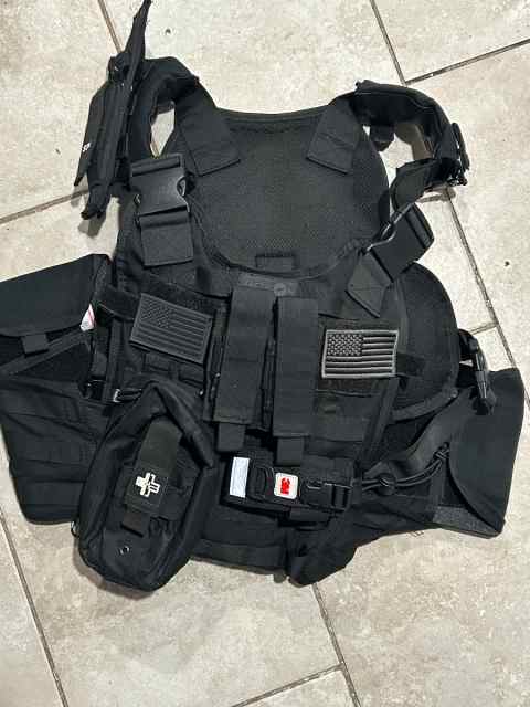 Tacticon Armament BattleVest V2 bullet proof vest