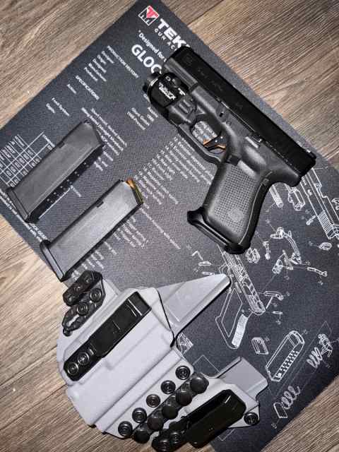 Glock 19 Gen 5/TLR7 X/Tier 1 Concealment Holster