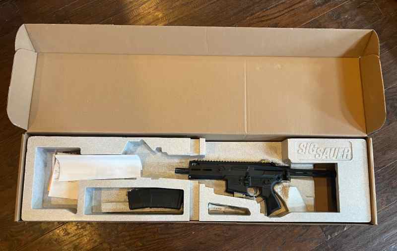 Sig Sauer MCX Rattler 300 Blackout, New in Box