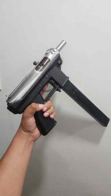 Intratec AB-10 