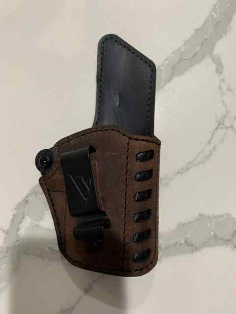 Versacarry Compound Essential IWB holster size 3