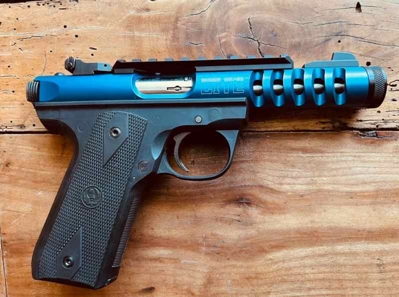RUGER 22/45 LITE