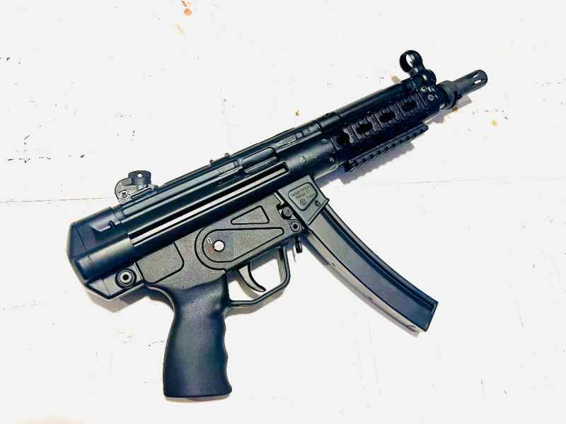MKE AP5 (MP5 Clone)