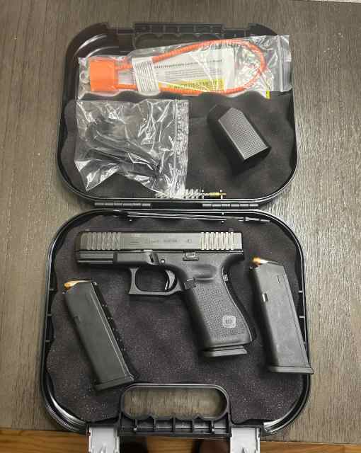 NEW Glock 23 Gen 5 MOS 40 S&amp;W