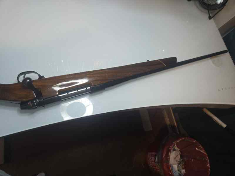 WEATHERBY MK5 7MM WBY. MAG. LEFTY 