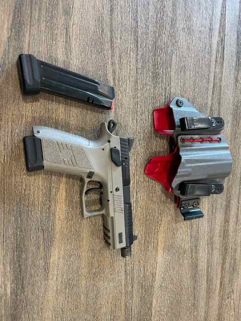 CZ P07 + T1C Holster
