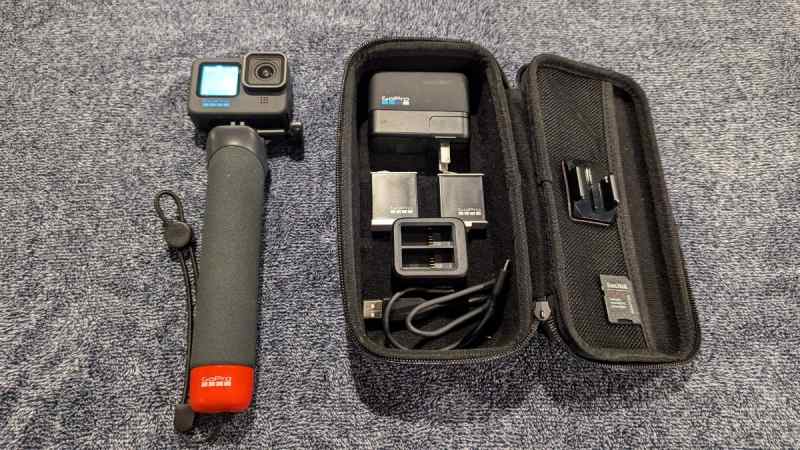 GoPro Hero 11 Black kit.jpg