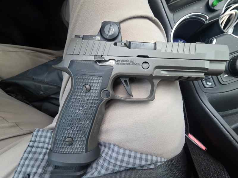 New Sig p320 axg legion comp w/sig romeo x