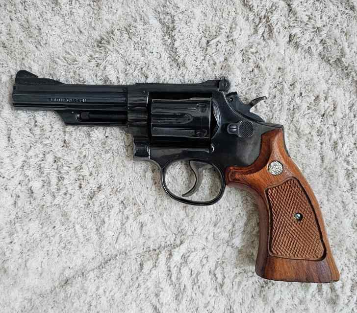 Smith &amp;Wesson Model 19-4