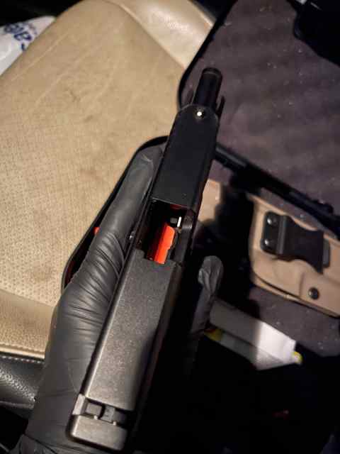 Glock 19 barely used 
