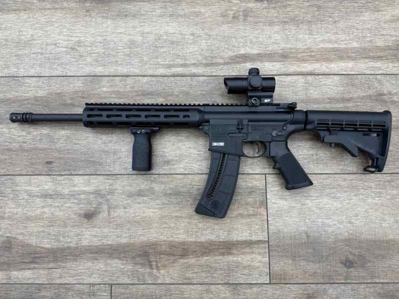 *USED* S&amp;W M&amp;P15-22 