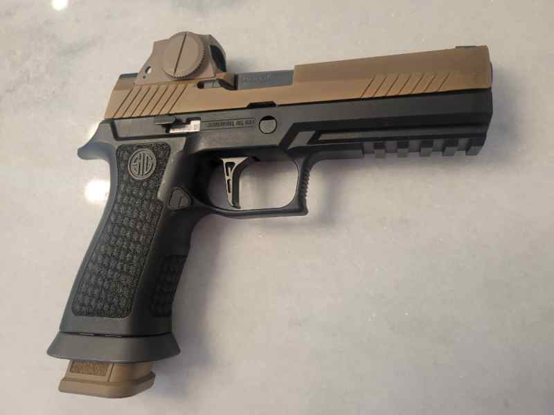  WTT WTS   Sig m17x   m18   p320