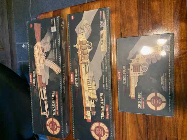 3 gun puzzle kits