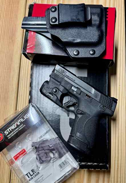 M&amp;P Shield Plus w/ TLR6 Light